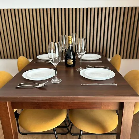 Apartment Luxury In Heart Of